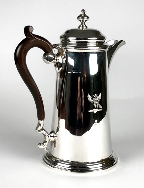 SOLID SILVER EDWARDIAN SOLID SILVER COFFEE POT LONDON 1920 - ADDITIONAL PHOTO 2