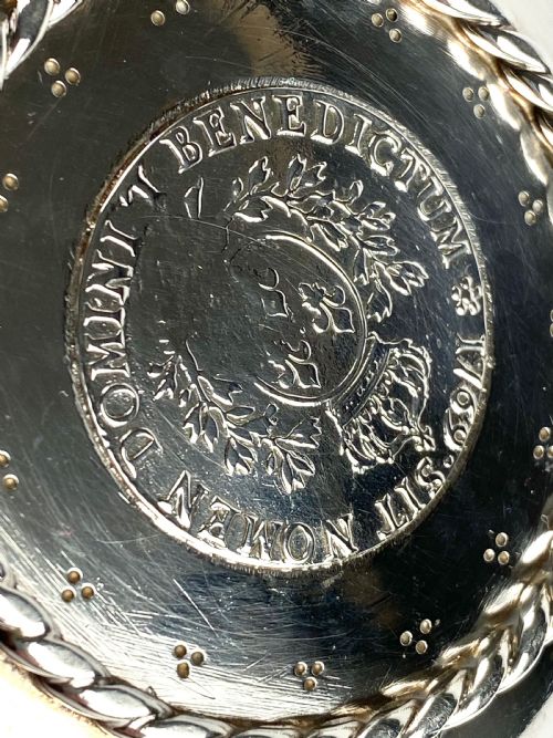RARE SOLID SILVER FRENCH 18TH C TASTEVIN 277G PARIS 1764 WINE TASTER LOUIS XV - ADDITIONAL PHOTO 11
