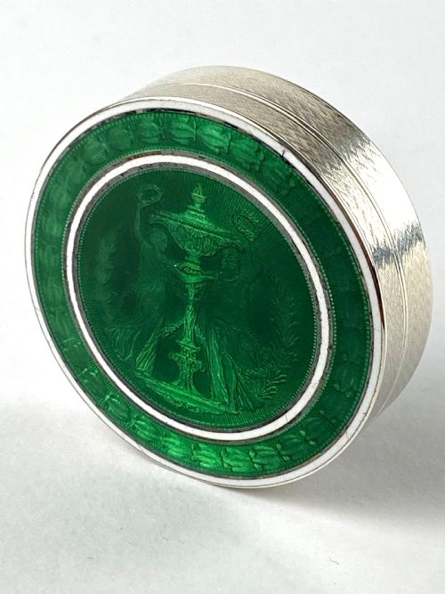 MAGNIFICENT SOLID SILVER STERLING FRENCH TRINKET BOX GUILLOCHE GREEN ENAMEL ART DECO - ADDITIONAL PHOTO 1