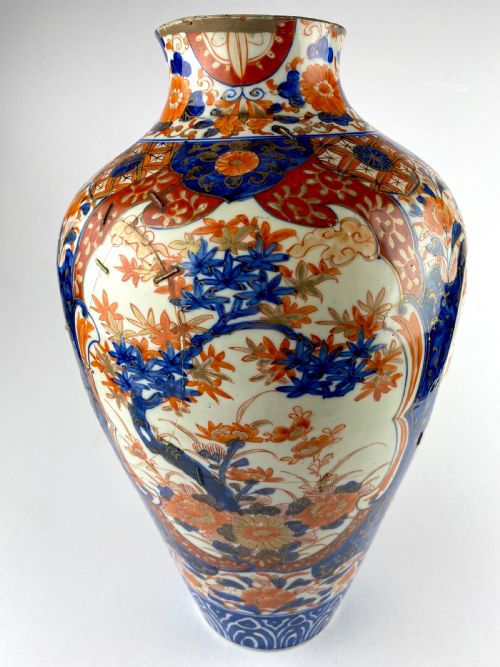antique japanese arita large 45cm porcelain vase 19th century - CATEGORY: ANTIQUE VASES - DATED 19TH CENTURY