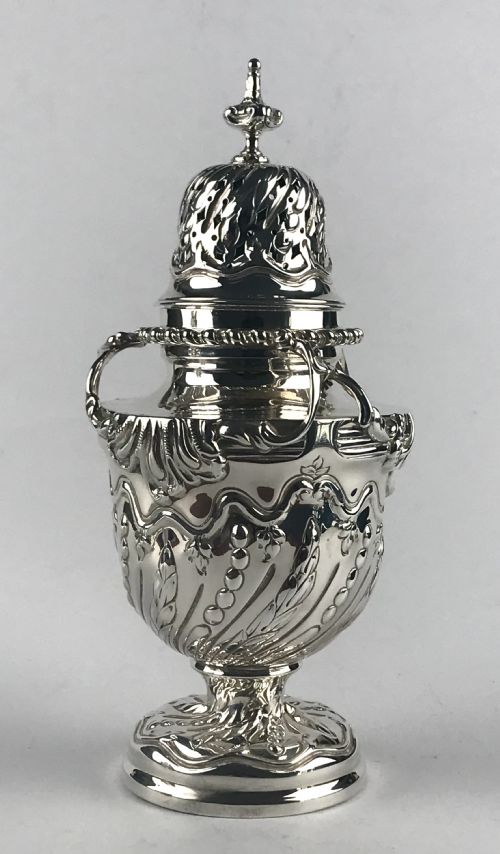 MAGNIFICENT SOLID SILVER STERLING VICTORIAN SUGAR CASTER SHAKER 450G 22CM LONDON 1894 - ADDITIONAL PHOTO 3