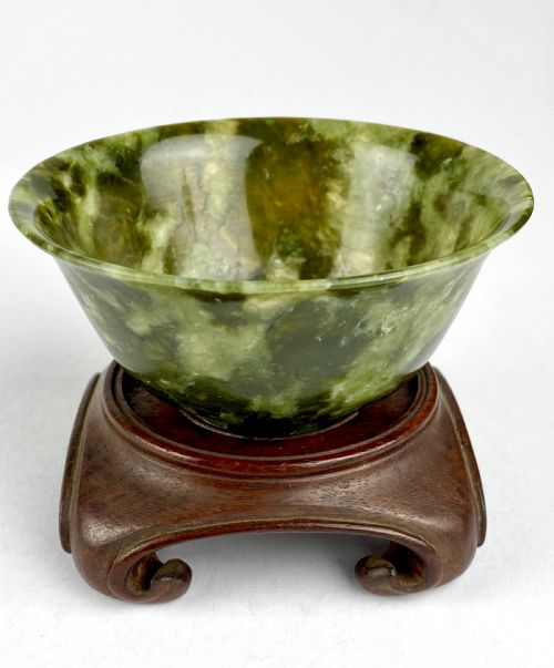 chinese oriental antique spinach jade bowl circa 1880 - CATEGORY: ANTIQUE MISCELLANEOUS - DATED 19TH CENTURY