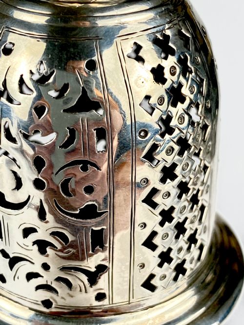 MAGNIFICENT SOLID SILVER STERLING GEORGIAN SUGAR SHAKER CASTER LONDON 1813 - ADDITIONAL PHOTO 6