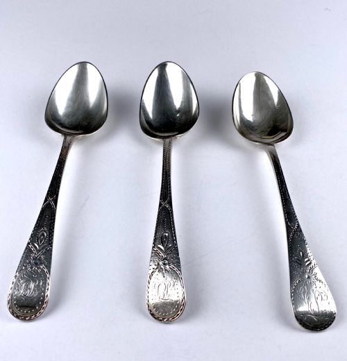 SET 3 GEORGIAN SOLID SILVER STERLING BRIGHT CUT TABLE SPOONS LONDON 1790 - ADDITIONAL PHOTO 6