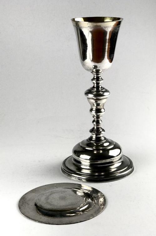MAGNIFICENT RARE 17TH18TH CENTURY SOLID SILVER RELIGIOUS CHALICE AND PATEN - ADDITIONAL PHOTO 5