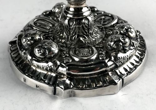 MAGNIFICENT RARE GERMAN 18TH CENTURY SOLID SILVER RELIGIOUS CHALICE - ADDITIONAL PHOTO 5