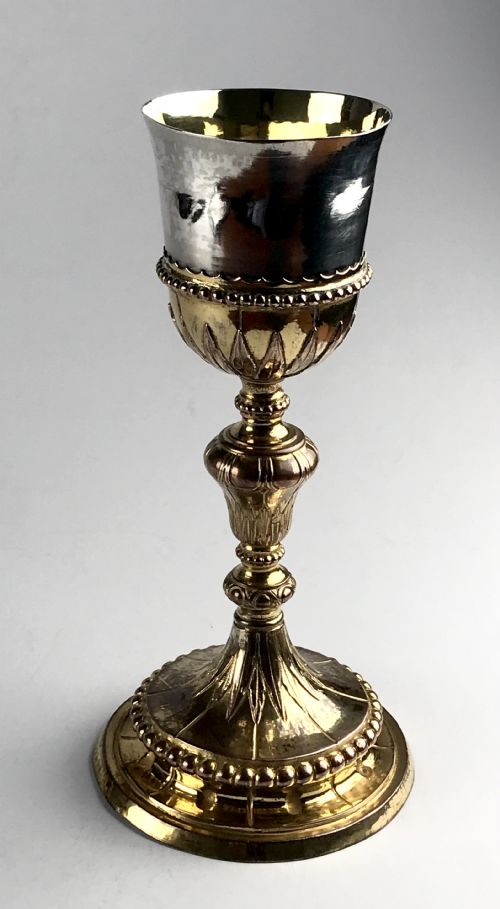 MAGNIFICENT RARE ITALIAN 17TH CENTURY SOLID SILVER GILT RELIGIOUS CHALICE - ADDITIONAL PHOTO 1