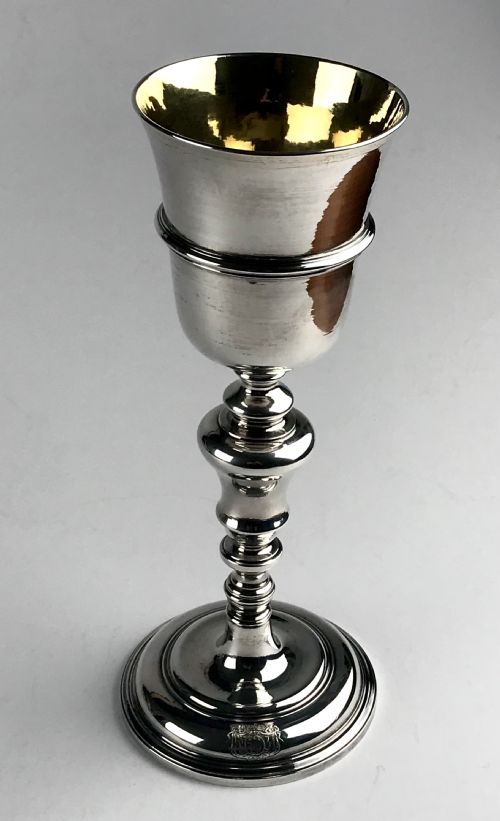 MAGNIFICENT RARE CHALICE FRENCH 18TH C SOLID SILVER GILT RELIGIOUS - ADDITIONAL PHOTO 2