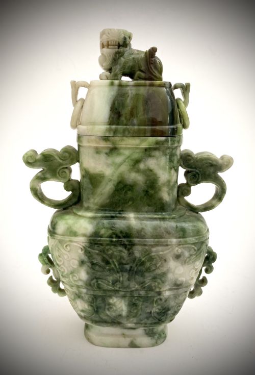 chinese spinach jade urn circa 1900 22cm - CATEGORY: ANTIQUE CERAMICS - DATED 1900