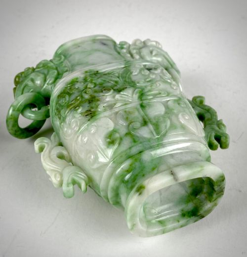 MAGNIFICENT CHINESE SPINACH JADE GREEN URN 1900 QING DYNASTY - ADDITIONAL PHOTO 8