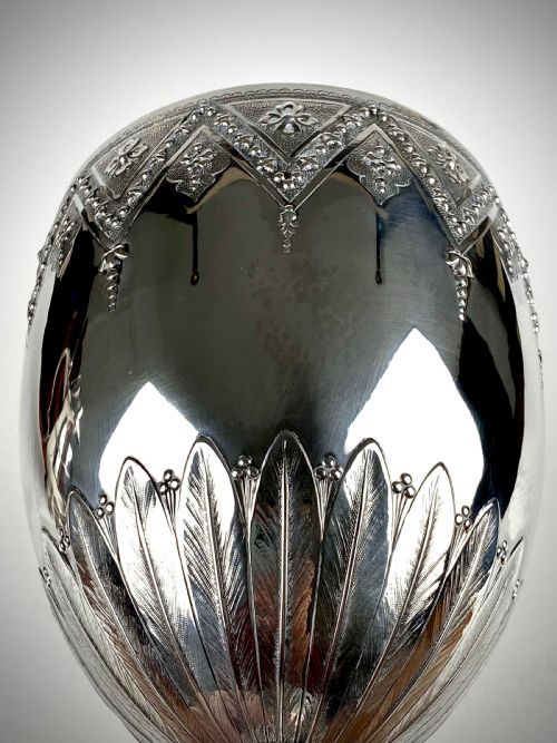 LARGE CEREMONIAL SOLID SILVER WINE CHALICE LONDON 1874 27CM - ADDITIONAL PHOTO 4