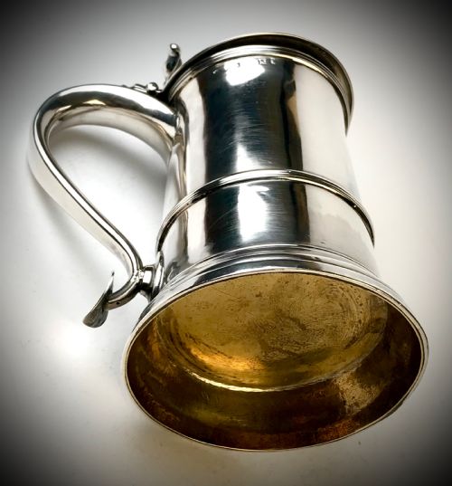 LARGE GEORGIAN SOLID SILVER STERLING TANKARD SHEFFIELD 1808 WILLIAM WILD CO - ADDITIONAL PHOTO 1