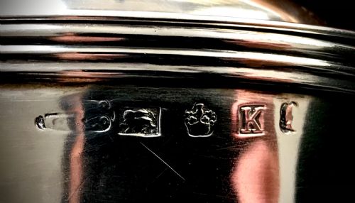 LARGE GEORGIAN SOLID SILVER STERLING TANKARD SHEFFIELD 1808 WILLIAM WILD CO - ADDITIONAL PHOTO 3
