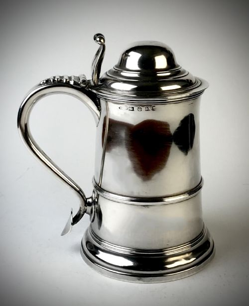 LARGE GEORGIAN SOLID SILVER STERLING TANKARD SHEFFIELD 1808 WILLIAM WILD CO - ADDITIONAL PHOTO 4
