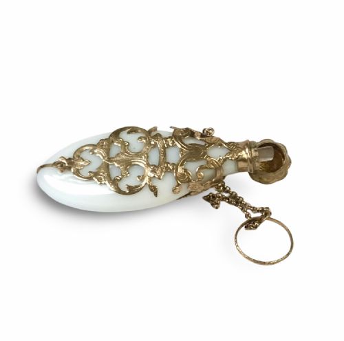FRENCH OPALINE MILK GLASS PERFUME BOTTLE CHATELAINE 1880 VICTORIAN 18K GOLD - ADDITIONAL PHOTO 5