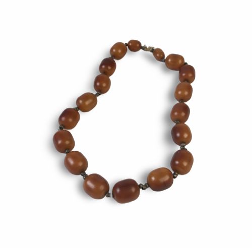 ANTIQUE AFRICAN AMBER NECKLACE CIRCA 1920 - ADDITIONAL PHOTO 5