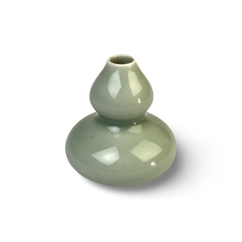 CHINESE PORCELAIN CELADON DOUBLE GOURD VASE CIRCA 1920 - ADDITIONAL PHOTO 5