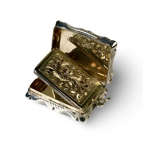 solid silver sterling vinaigrette 1876 hilliard thomason - CATEGORY: ANTIQUE SILVER - DATED VICTORIAN