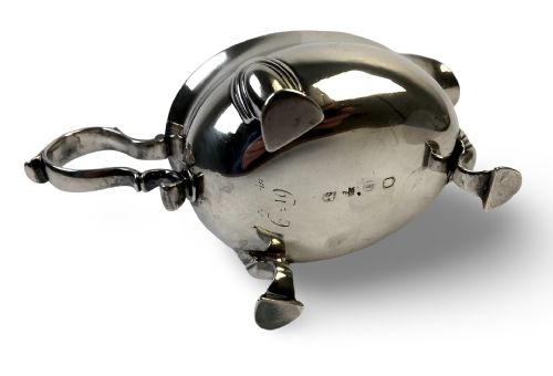 GEORGIAN SOLID SILVER STERLING SAUCE GRAVY BOAT LONDON 1743 18TH CENTURY - ADDITIONAL PHOTO 5