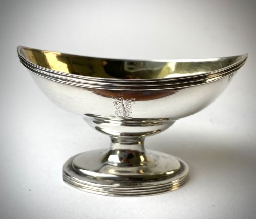 GEORGIAN SOLID SILVER STERLING SALTS LONDON 1798 SQUIRREL CREST 18TH CENTURY - ADDITIONAL PHOTO 6