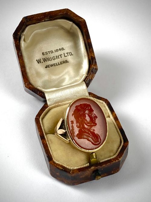 GEORGIAN 9CT GOLD CARNELIAN INTAGLIO SIGNET RING EDMOND HALLEY - ADDITIONAL PHOTO 2