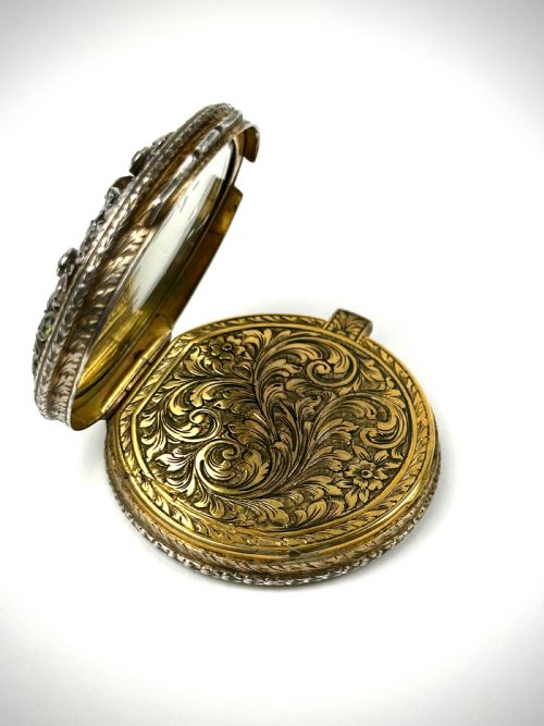 SOLID SILVER GILT JEWEL PILL BOX 19TH CENTURY VICTORIAN - ADDITIONAL PHOTO 4