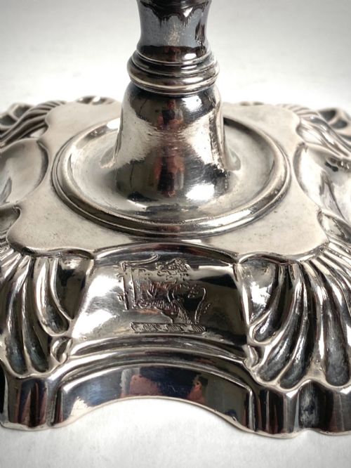 MAGNIFICENT PAIR GEORGIAN 18TH SOLID SILVER STERLING CANDLESTICKS LONDON 1747 WILLIAM GOULD - ADDITIONAL PHOTO 1