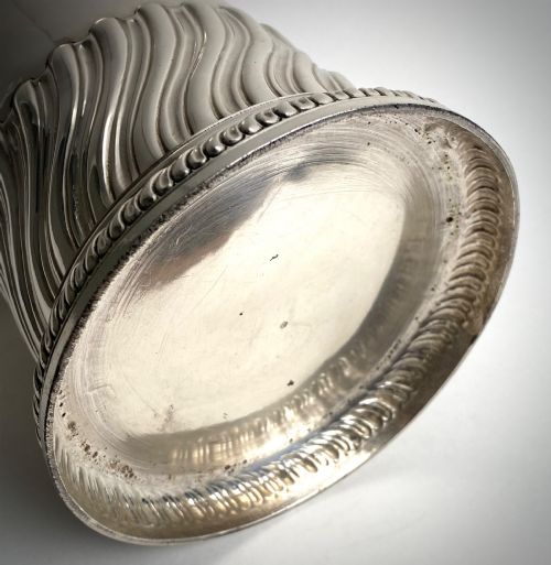 LARGE GEORGIAN TANKARD SOLID SILVER STERLING NEWCASTLE 1782 - ADDITIONAL PHOTO 5