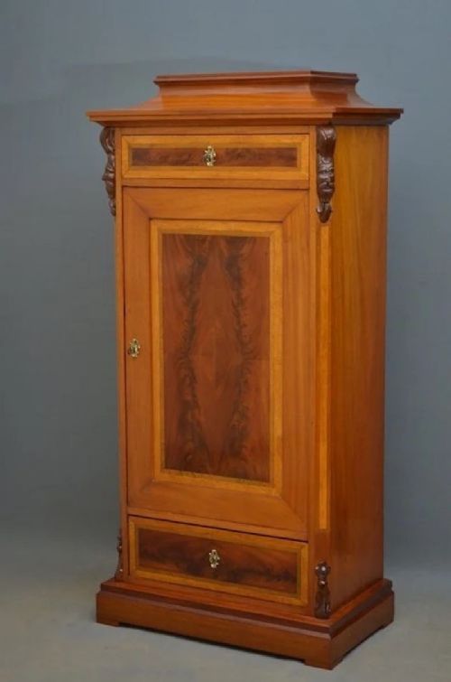 A Continental Mahogany Side Cabinet - Cupboard