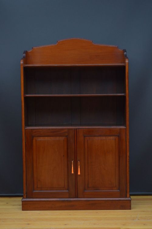 Victorian Open Bookcase in Solid Mahogany