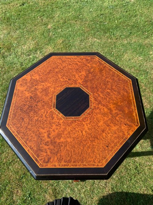 VICTORIAN AMBOYNA WINE TABLE - ADDITIONAL PHOTO 1