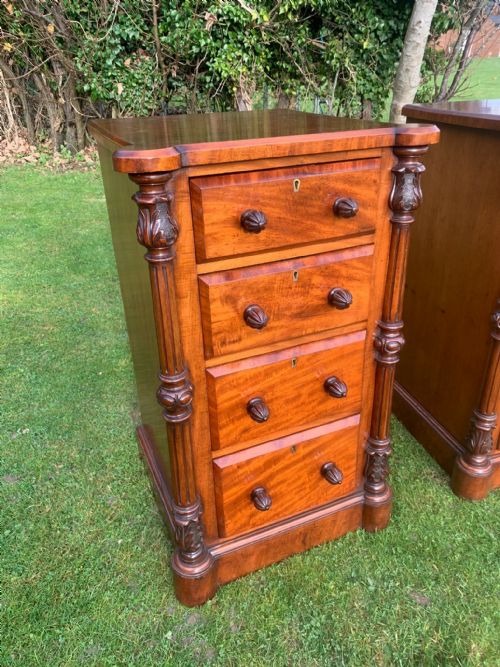 PAIR VICTORIAN MAHOGANY BEDSIDE CHESTS - ADDITIONAL PHOTO 1