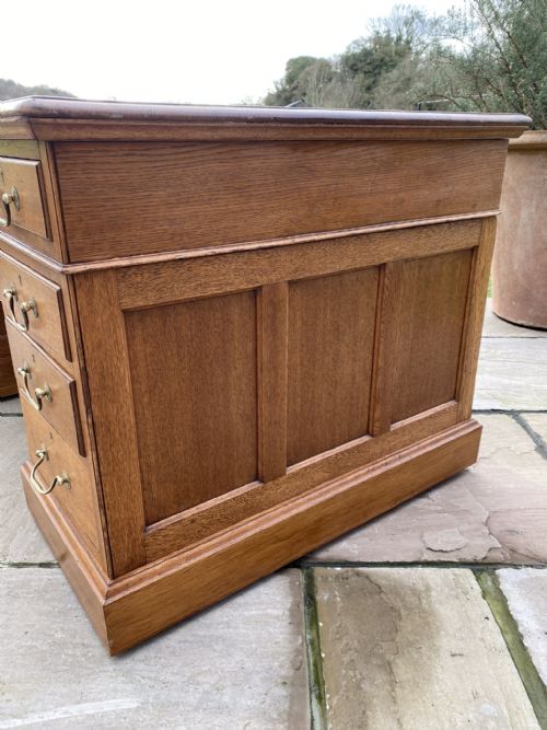 EDWARDIAN OAK DESK - ADDITIONAL PHOTO 4