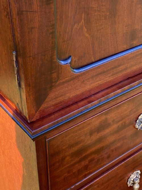 REGENCY MAHOGANY LINEN PRESS - ADDITIONAL PHOTO 4