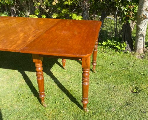 EARLY VICTORIAN IRISH MAHOGANY DINING TABLE - ADDITIONAL PHOTO 11