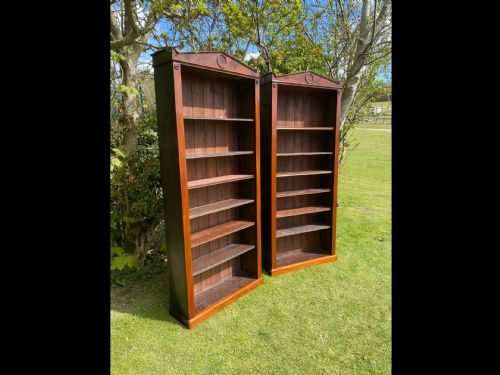 PAIR REGENCY MAHOGANY OPEN BOOKCASES - ADDITIONAL PHOTO 3