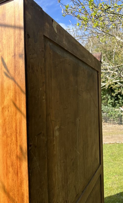 A PAIR OF VICTORIAN SATINWOOD BOOKCASES - ADDITIONAL PHOTO 5