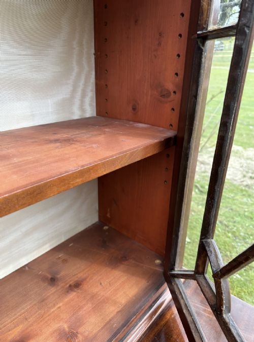 PAIR VICTORIAN MAHOGANY BOOKCASES - ADDITIONAL PHOTO 4
