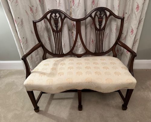 EDWARDIAN WINDOW SEAT