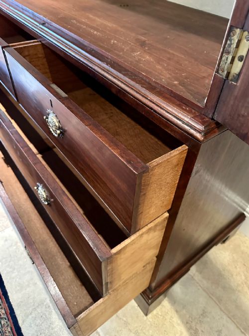 GEORGE III FLAME MAHOGANY LINEN PRESS - ADDITIONAL PHOTO 1