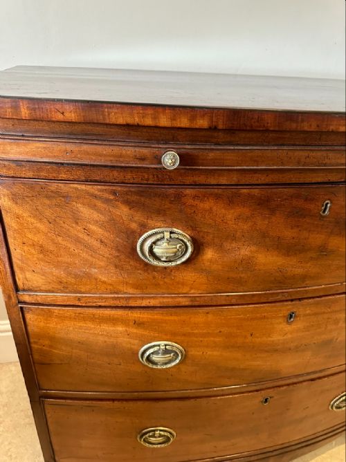 REGENCY BOW FRONTED MAHOGANY CHEST - ADDITIONAL PHOTO 5