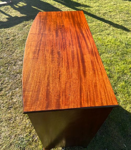 REGENCY BOW FRONTED MAHOGANY CHEST - ADDITIONAL PHOTO 2