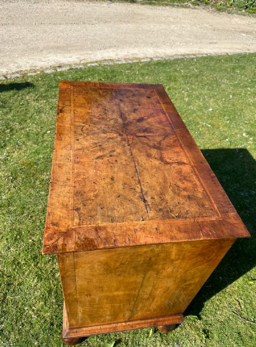 QUEEN ANNE WALNUT CHEST - ADDITIONAL PHOTO 9