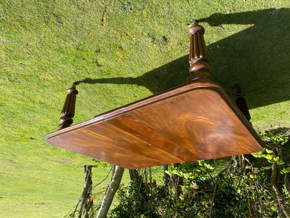 Victorian Mahogany Extending Dining Table View II