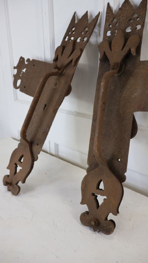 HUGE 17THC DOOR HANDLES - ADDITIONAL PHOTO 6