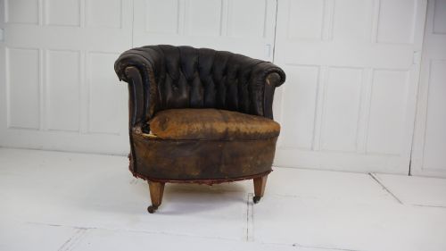 REGENCY LEATHER ARM CHAIR - ADDITIONAL PHOTO 1