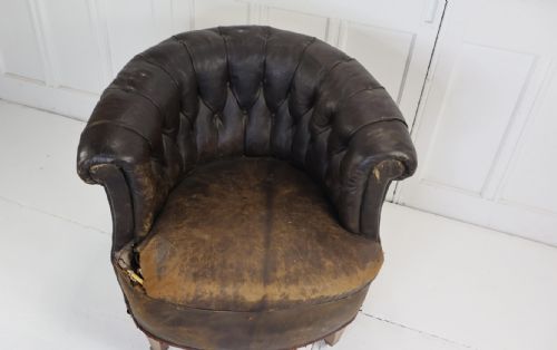 REGENCY LEATHER ARM CHAIR - ADDITIONAL PHOTO 4