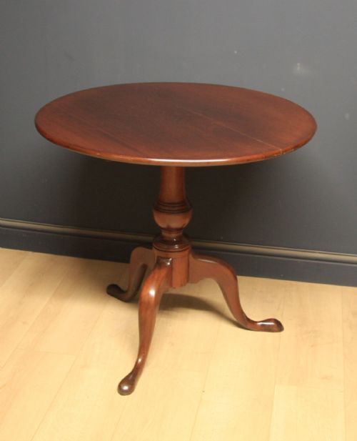 Antique Georgian Mahogany Occasional Table