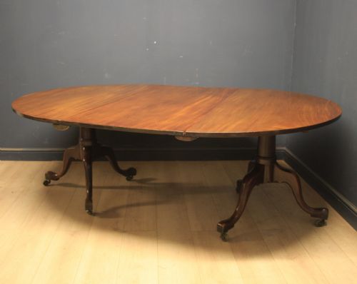Antique Georgian Mahogany Dining Table