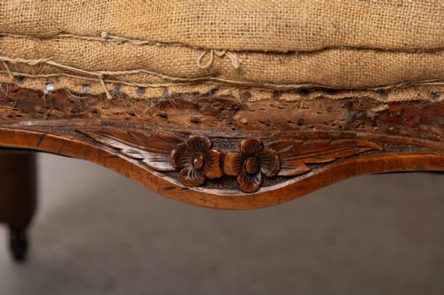 ANTIQUE ENGLISH WING CHAIR - ADDITIONAL PHOTO 2